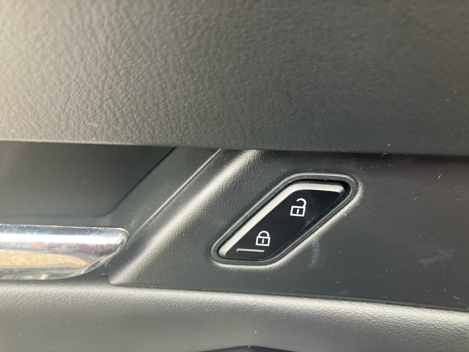 Used 2023 MAZDA CX-30 AWD 2.5 S w/ Preferred Package image 12