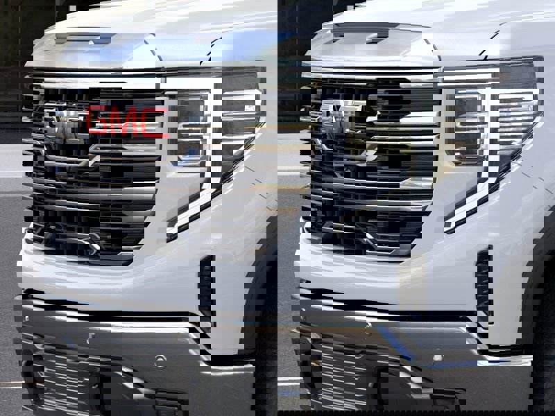 New 2026 GMC Sierra 1500 SLT image 13