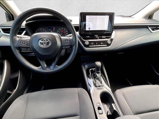 Used 2025 Toyota Corolla LE w/ Convenience Package FWD image 16