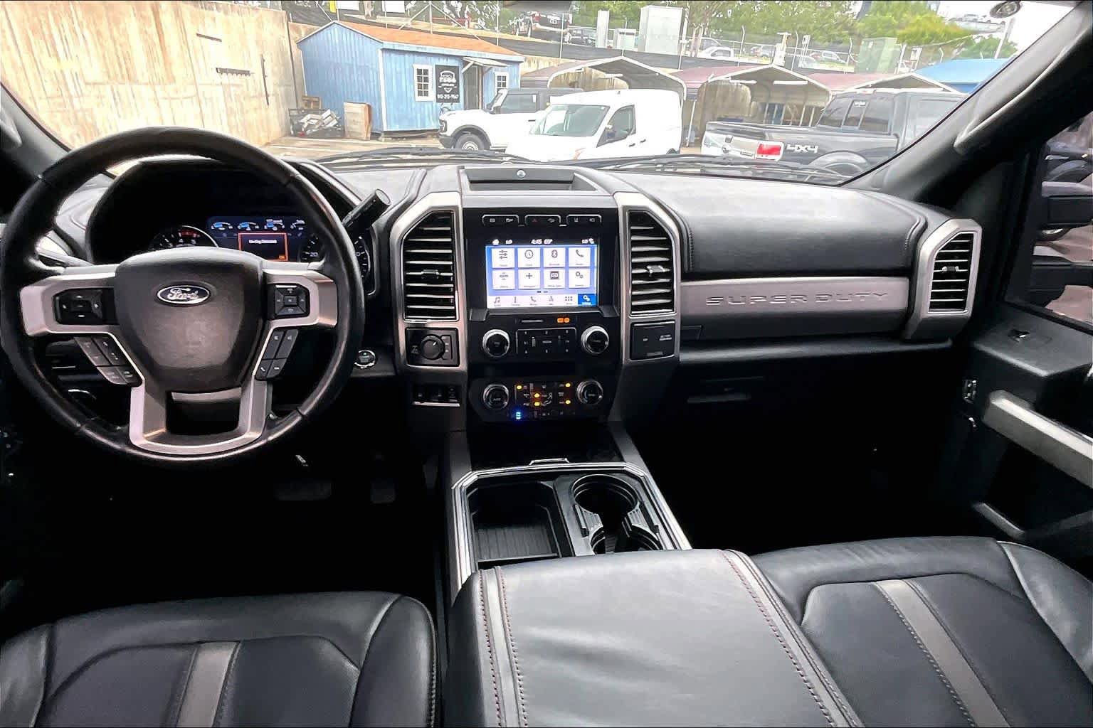 Used 2019 Ford F350 Platinum w/ Platinum Ultimate Package AWD/4WD image 16