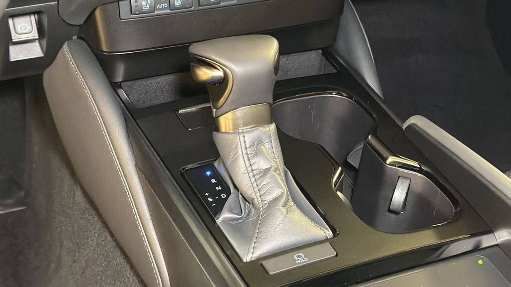 Certified 2025 Lexus ES 350 w/ Premium Package image 21