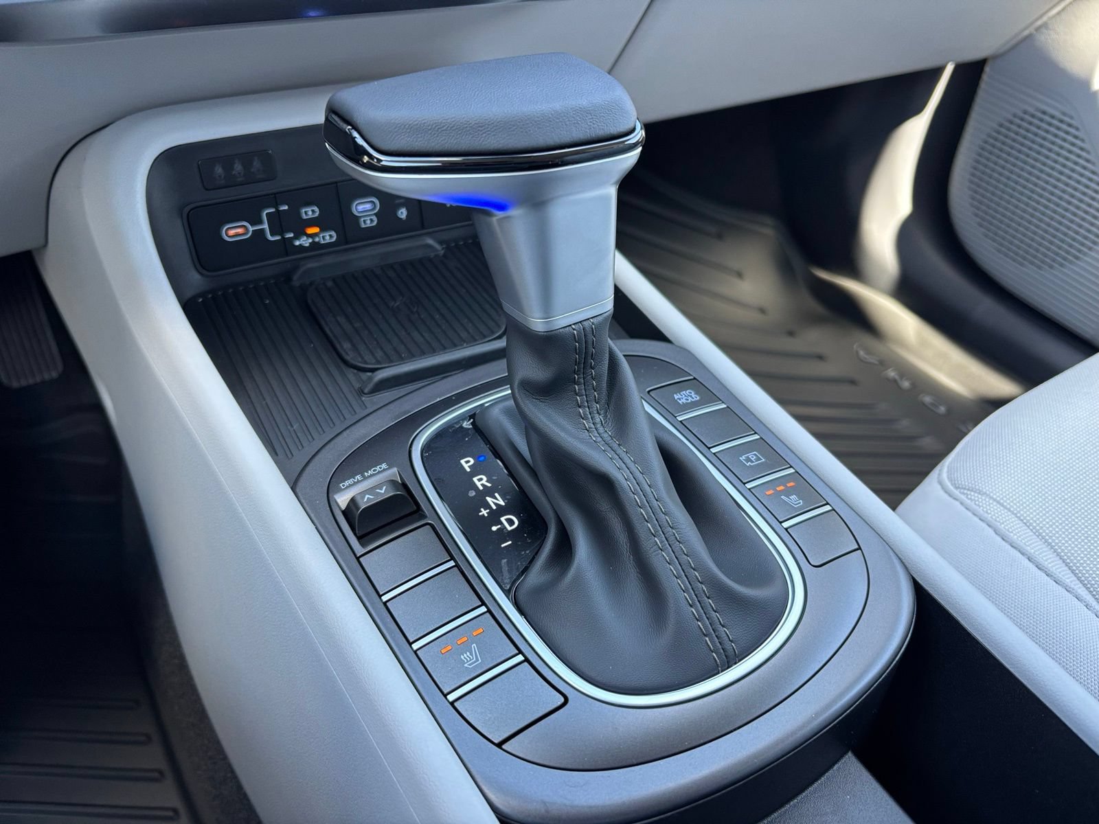 New 2026 Hyundai Kona SEL Sport FWD image 24