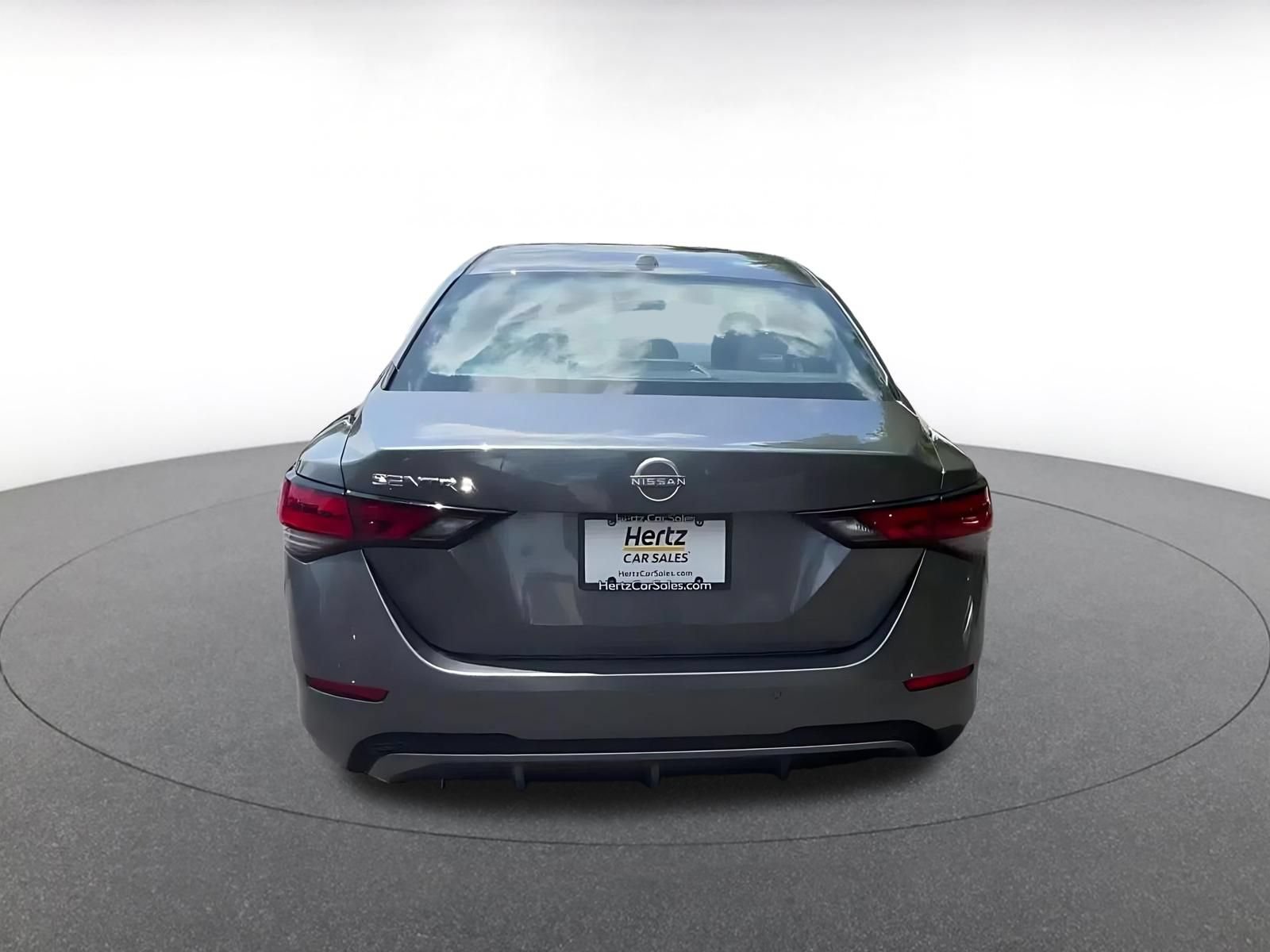 Used 2025 Nissan Sentra SV FWD image 12