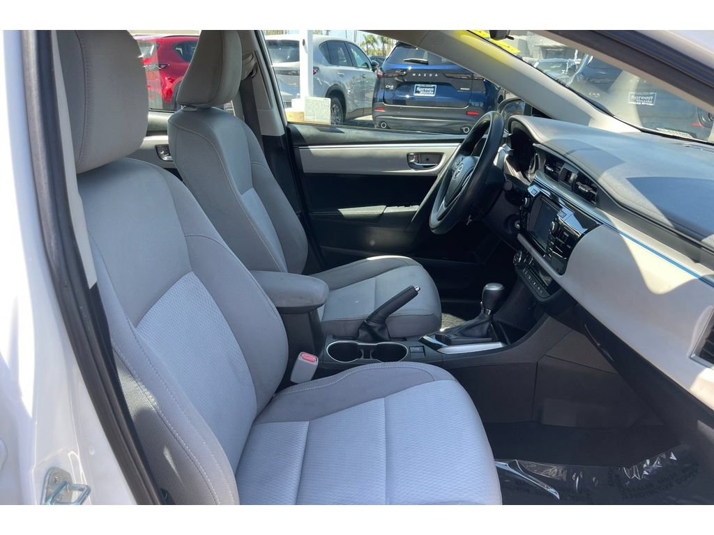Used 2015 Toyota Corolla LE w/ Protection Package FWD image 19