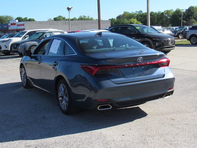 Used 2019 Toyota Avalon XLE image 6