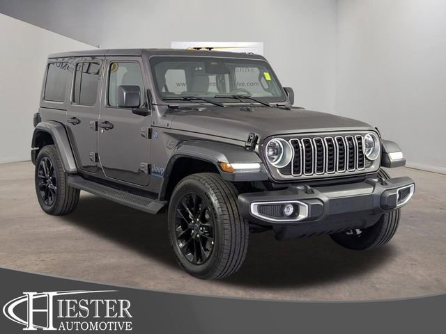 Used 2025 Jeep Wrangler Unlimited Sahara AWD/4WD video 1