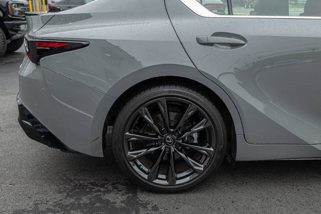 Used 2024 Lexus IS 350 F Sport w/ Memory Package AWD/4WD image 11