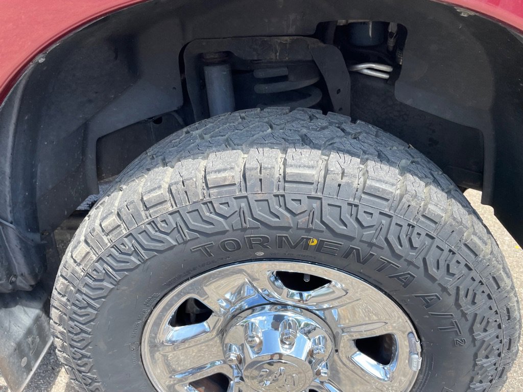 Used 2018 RAM 2500 Tradesman w/ Chrome Appearance Group AWD/4WD image 17