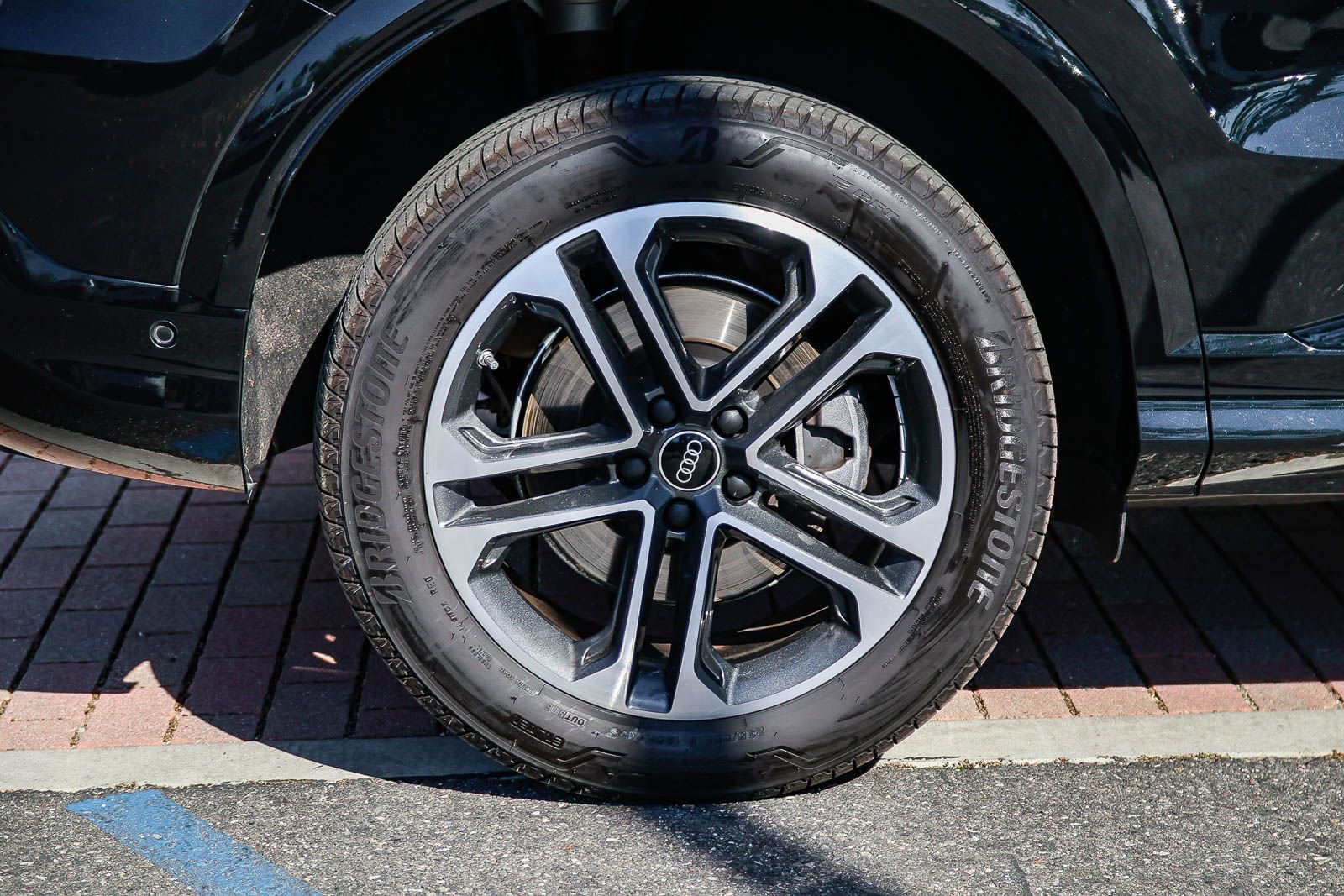 Certified 2025 Audi Q5 Premium w/ Convenience Package image 10