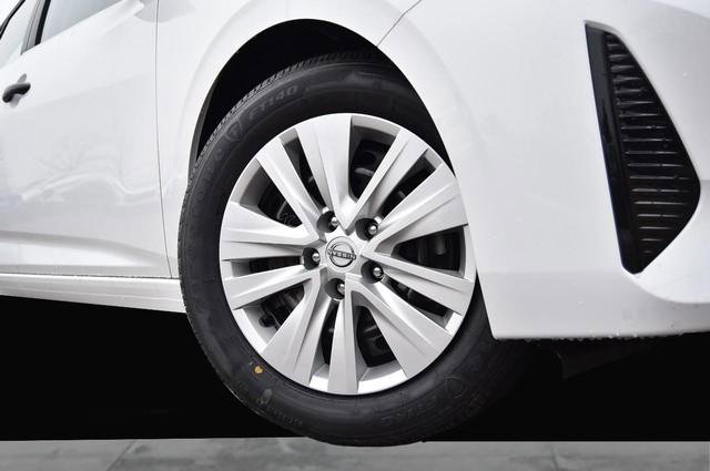 New 2025 Nissan Sentra S image 3