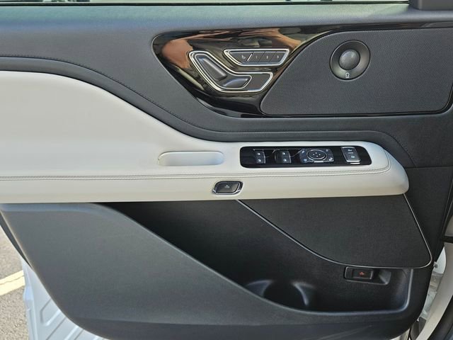 New 2026 Lincoln Aviator Reserve image 29