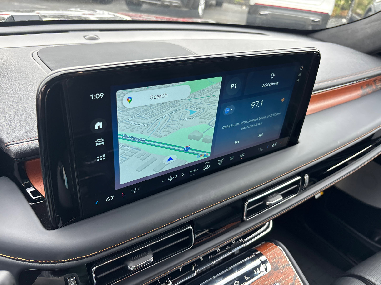 New 2025 Lincoln Aviator Black Label w/ Jet Appearance Package image 21