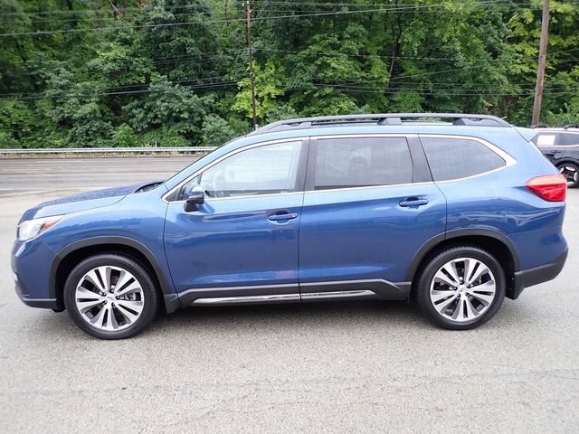 Used 2022 Subaru Ascent Limited w/ Technology Package AWD/4WD image 9