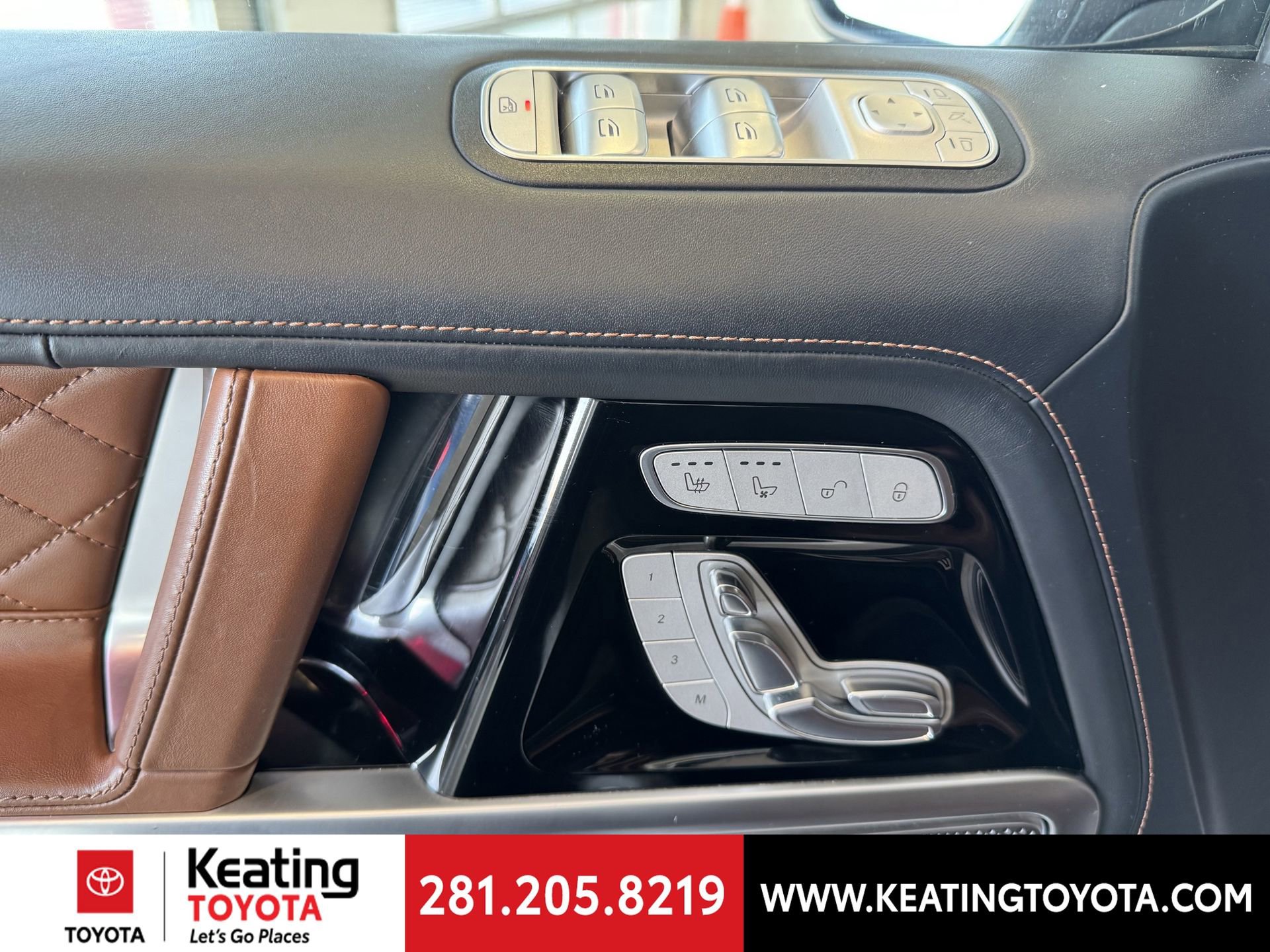 Used 2023 Mercedes-Benz G 550 image 11