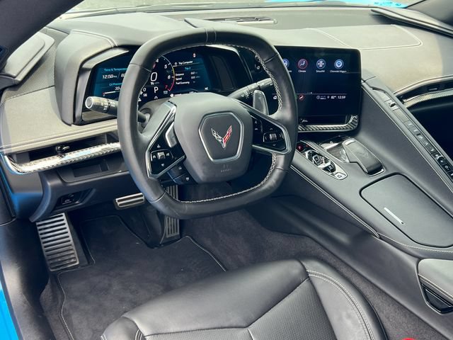 Used 2023 Chevrolet Corvette Stingray Coupe RWD image 3