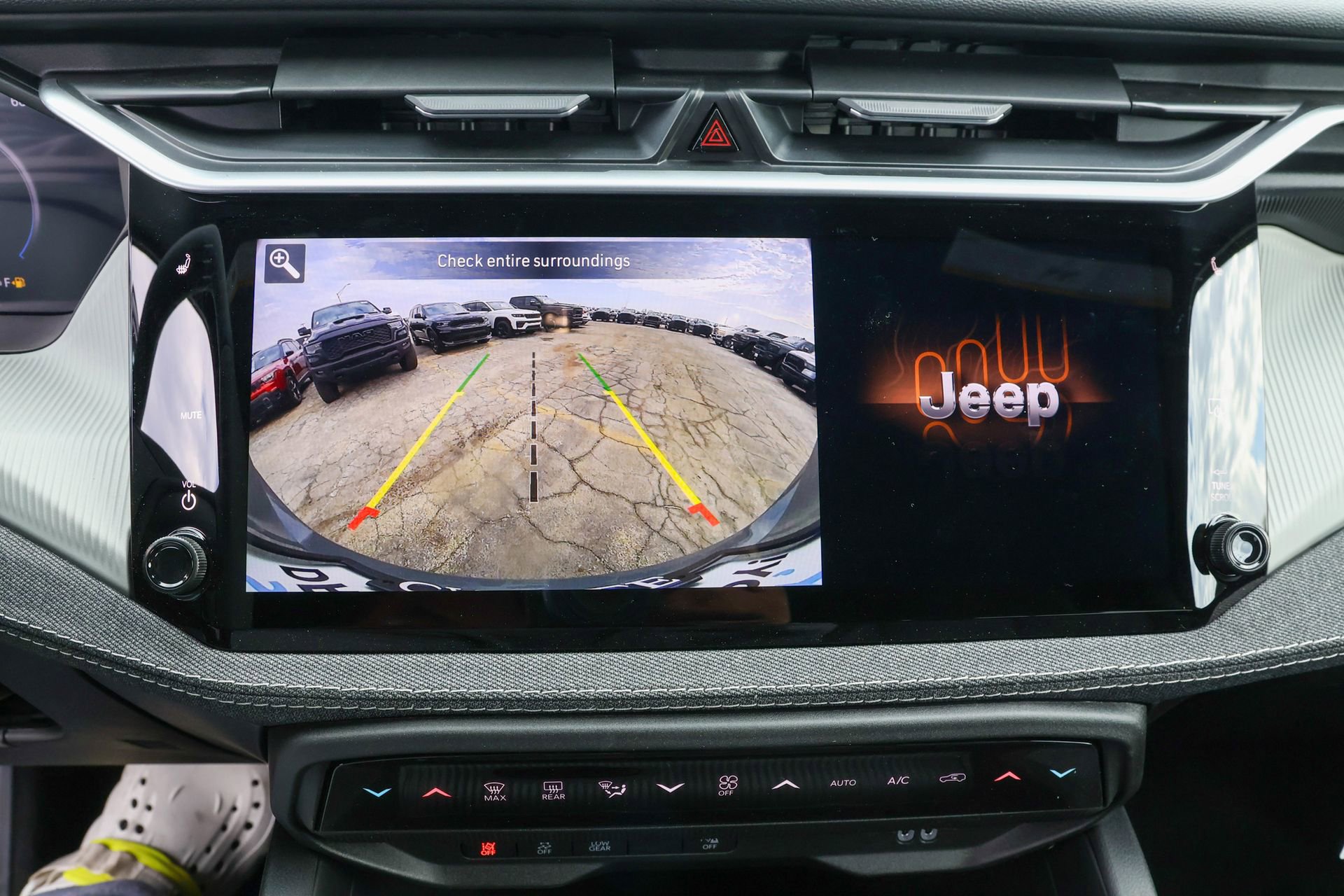 New 2026 Jeep Cherokee Laredo image 17