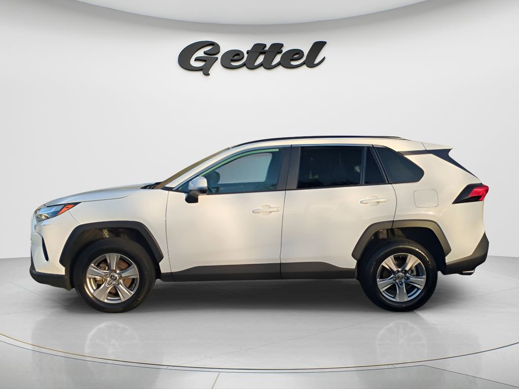 Used 2024 Toyota RAV4 XLE FWD image 8