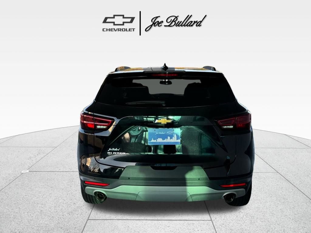 Used 2024 Chevrolet Blazer LT w/ Convenience Package image 8