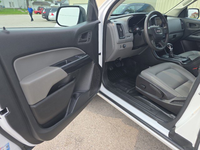 Used 2022 GMC Canyon Elevation Standard image 17