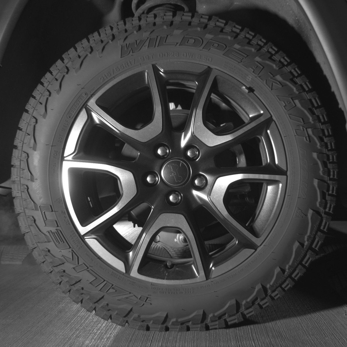 Used 2025 Jeep Compass Trailhawk image 15