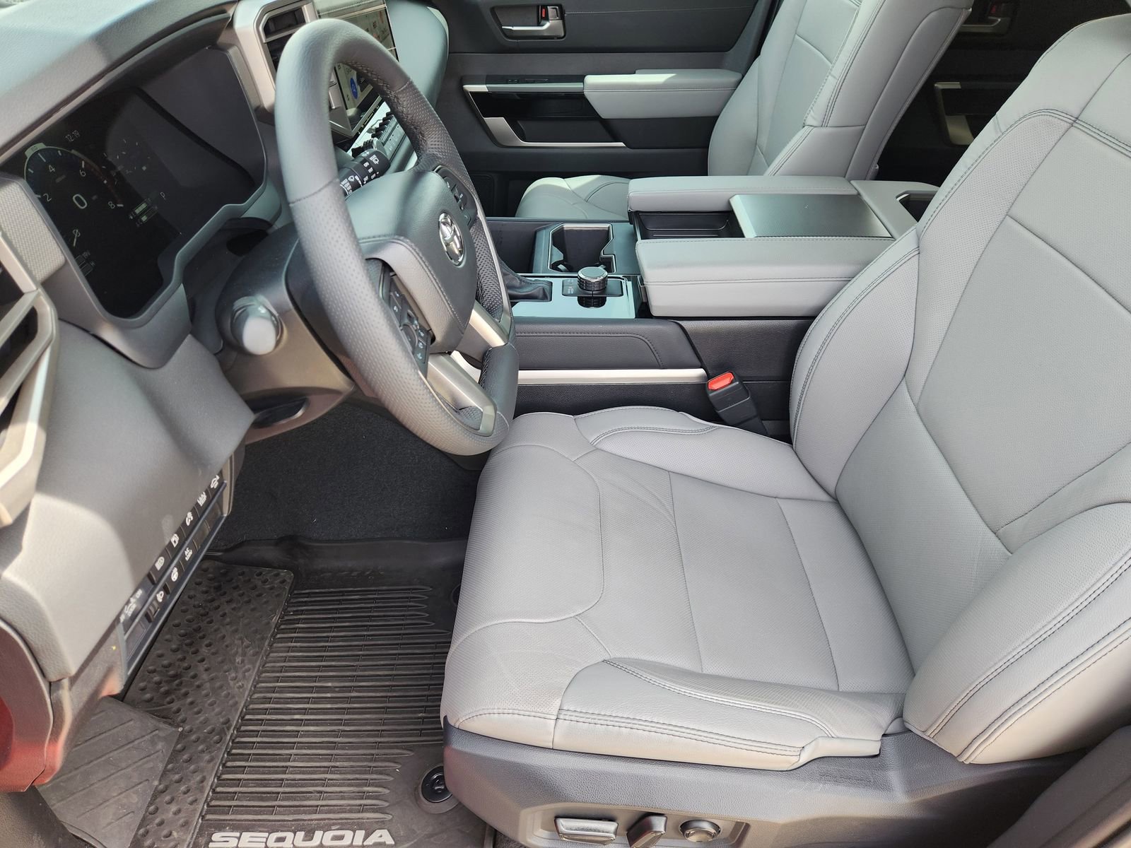 Used 2026 Toyota Sequoia Limited w/ Nightshade Package image 17