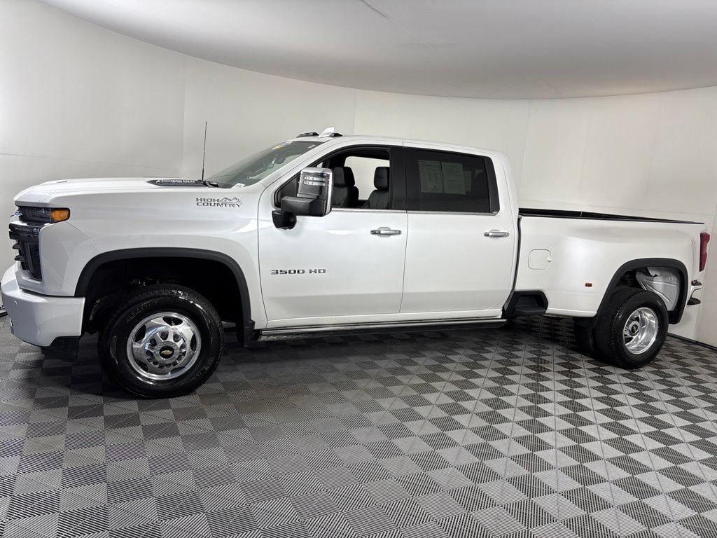 Certified 2023 Chevrolet Silverado 3500 High Country AWD/4WD image 19