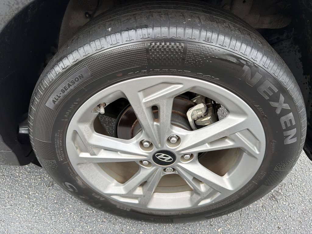 Used 2023 Hyundai Kona SEL FWD image 19