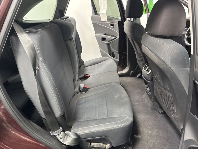 Used 2019 Kia Sorento LX w/ LX Convenience Package image 19