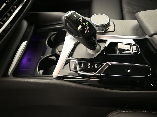 Used 2023 BMW 530i xDrive image 12