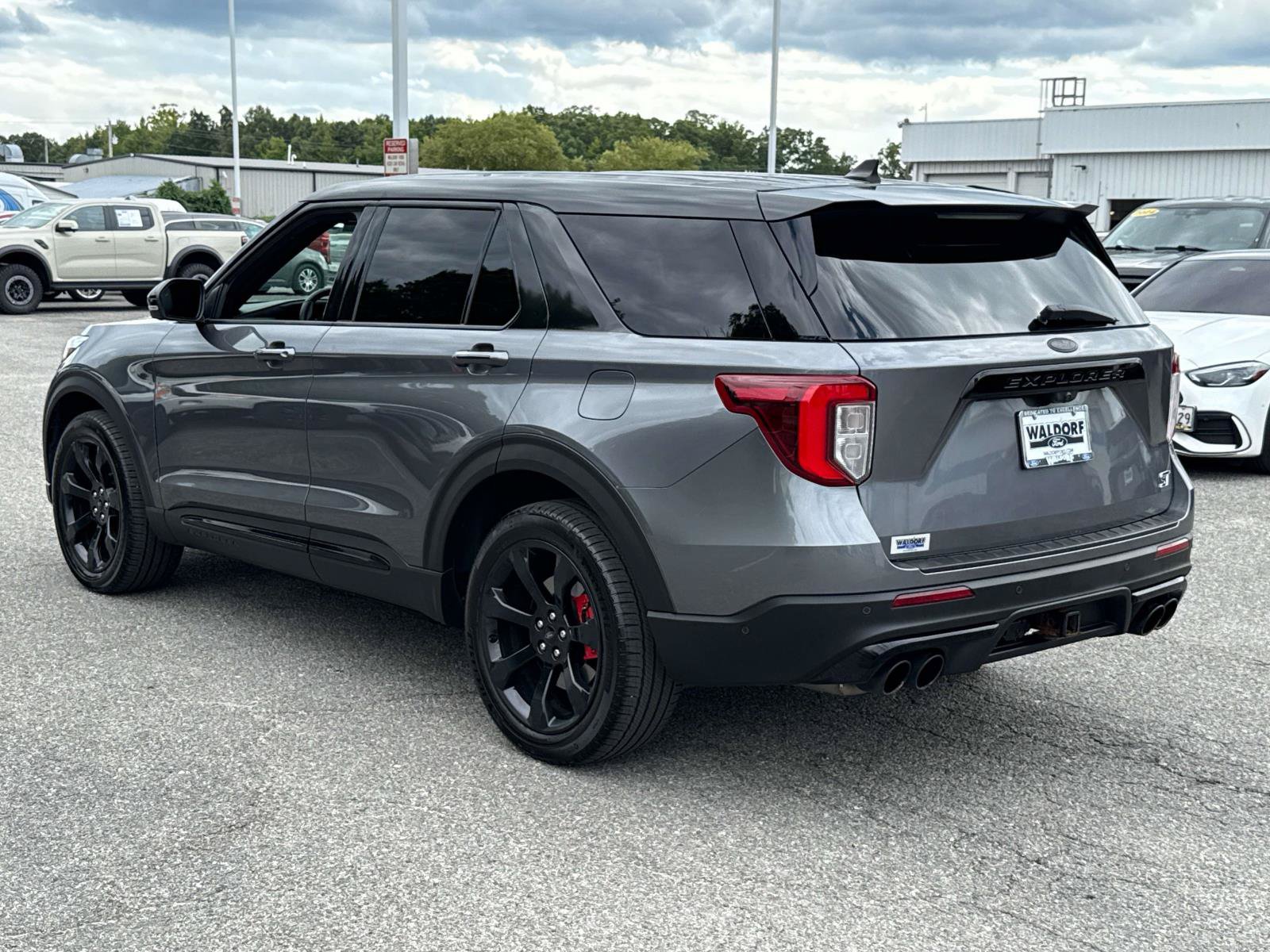 Used 2021 Ford Explorer ST w/ Equipment Group 401A AWD/4WD image 4