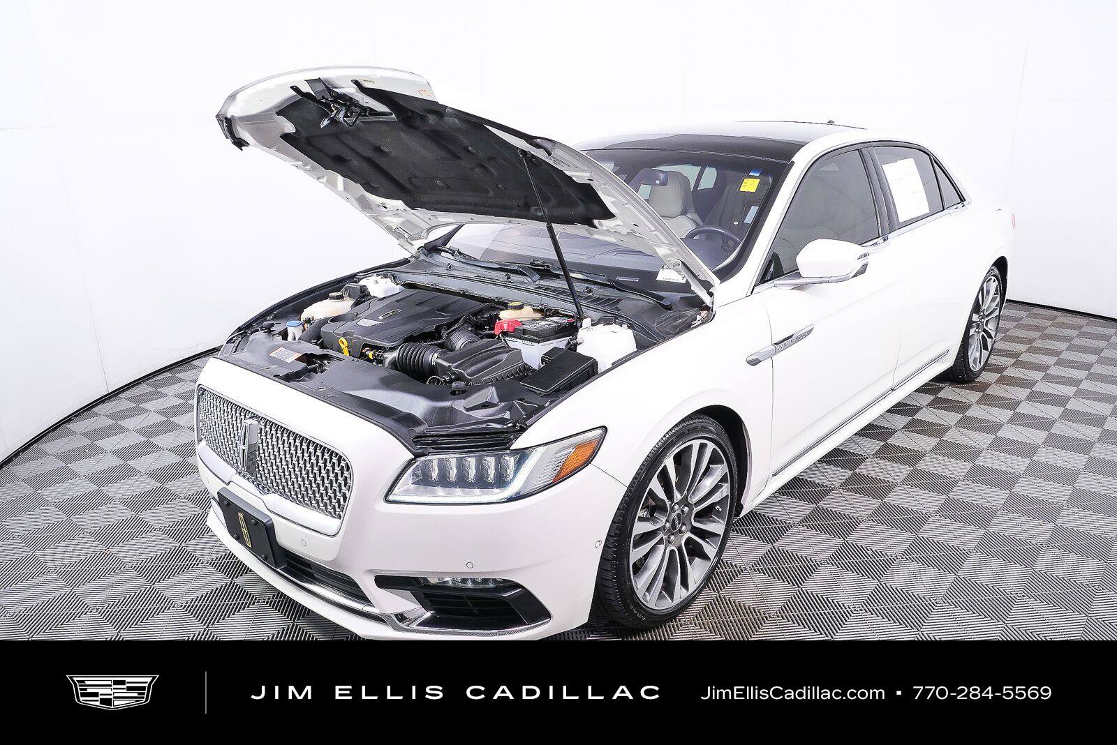 Used 2018 Lincoln Continental Reserve FWD image 31