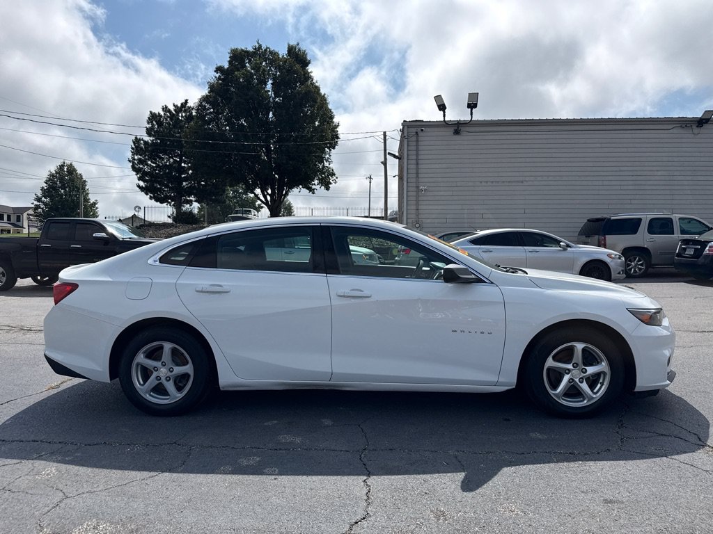 Used 2016 Chevrolet Malibu LS FWD image 5