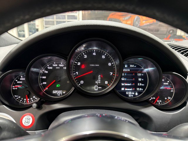 Used 2016 Porsche Cayenne image 74