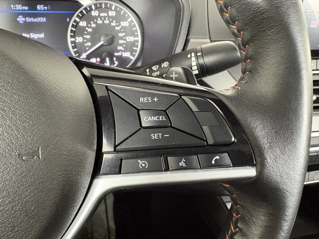 Used 2025 Nissan Altima 2.5 SR image 17