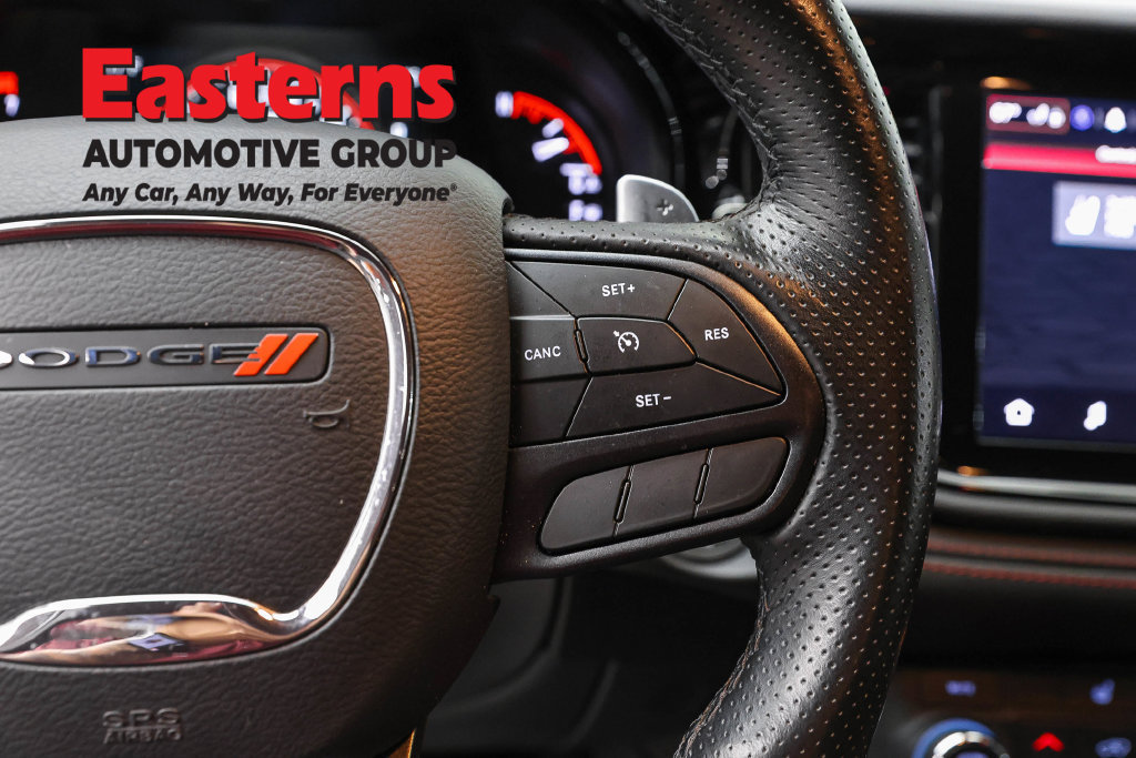 Used 2025 Dodge Durango GT RWD image 17
