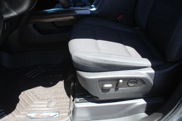 Used 2023 Chevrolet Silverado 1500 RST w/ Z71 Off-Road Package AWD/4WD image 32