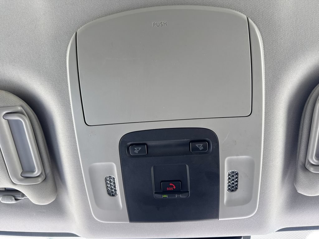 Used 2025 Toyota Camry LE FWD image 28