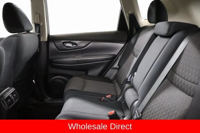 Used 2017 Nissan Rogue S AWD/4WD image 31