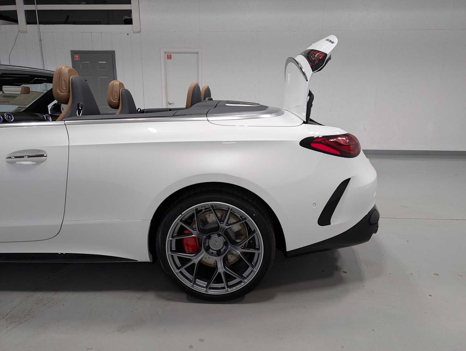 New 2027 Mercedes-Benz CLE 53 AMG 4MATIC Cabriolet image 10