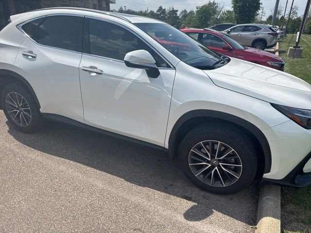 Used 2023 Lexus NX 350 AWD image 3