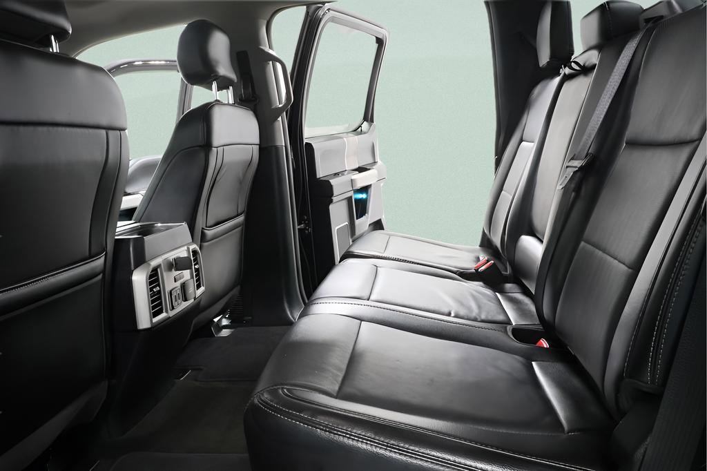 Used 2017 Ford F250 Lariat w/ Lariat Ultimate Package image 28