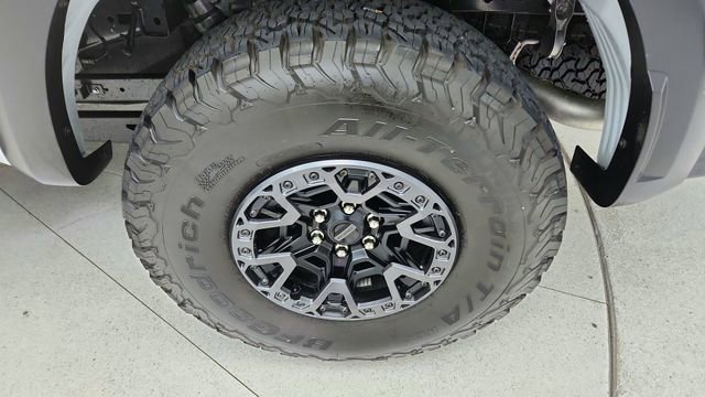 Used 2025 Ford F150 Raptor w/ Equipment Group 803A Raptor R image 59