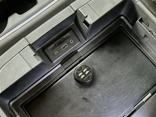 Used 2019 GMC Sierra 1500 AT4 w/ AT4 Premium Package AWD/4WD image 36