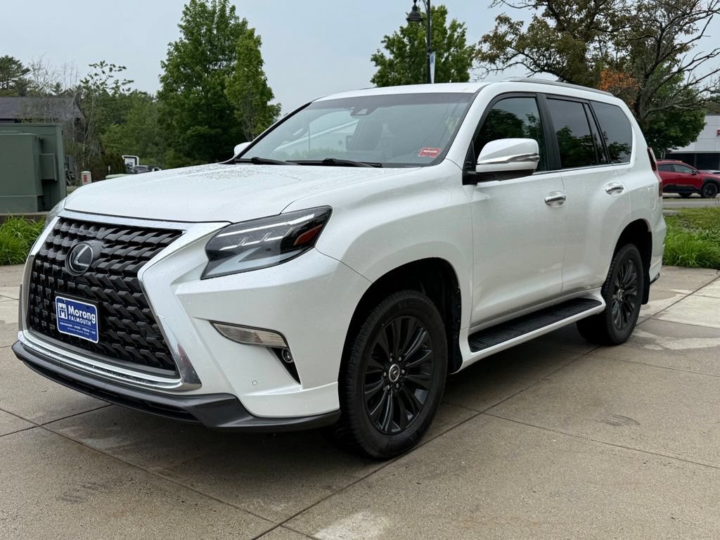 Used 2022 Lexus GX 460 Premium w/ Accessory Package AWD/4WD image 2