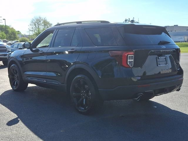 Used 2024 Ford Explorer ST-Line w/ Class IV Trailer Tow Package AWD/4WD image 7