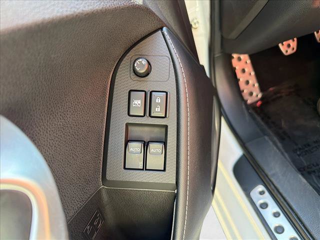 Used 2018 Toyota 86 RWD image 11