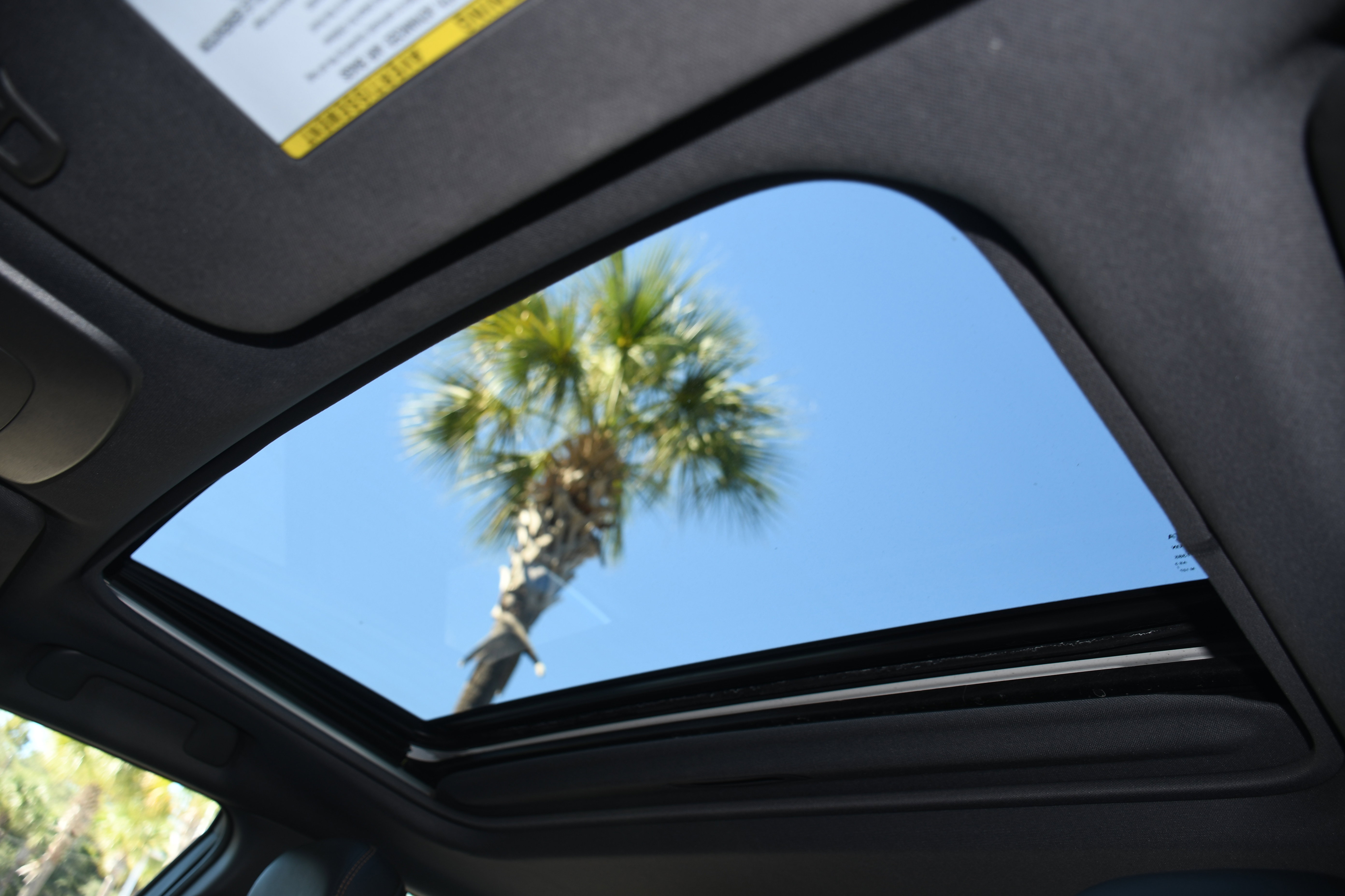 Used 2019 Toyota Avalon XSE image 7