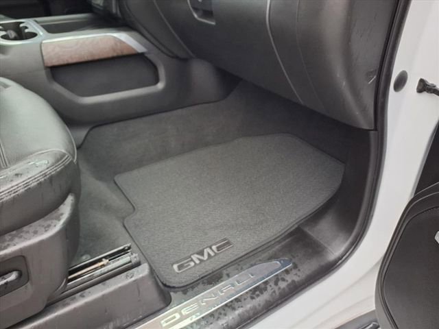 Used 2021 GMC Sierra 1500 Denali w/ Driver Alert Package II image 91