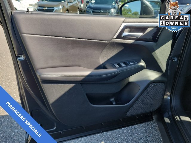 Used 2025 Mitsubishi Outlander SE FWD image 20
