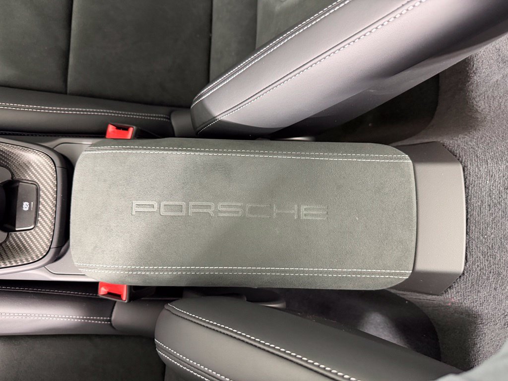 New 2026 Porsche 911 GT3 RWD image 37